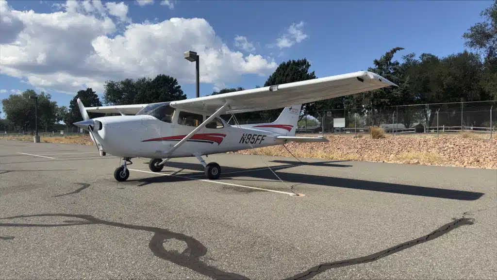 N85FF Cessna 172S Skyhawk